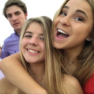 Meet your Posher, Sydney